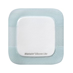 Skumbandage, Biatain Silicone Lite, 5x5cm, m/silikonekontaktlag og silikonekl�b, latexfri, steril, engangs *Denne vare tages ikke retur*