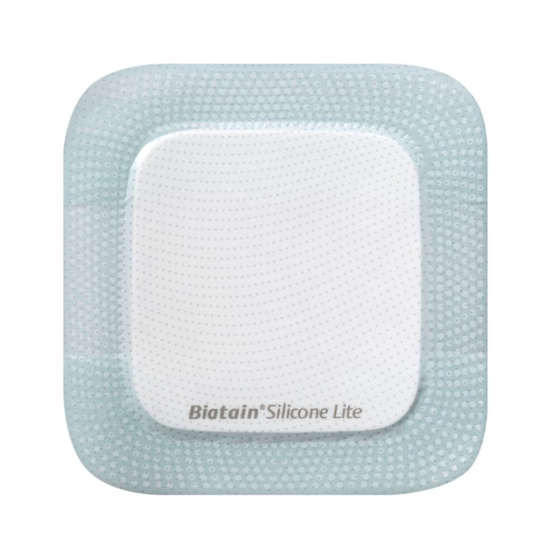 Skumbandage, Biatain Silicone Lite, 5x5cm, m/silikonekontaktlag og silikonekl�b, latexfri, steril, engangs *Denne vare tages ikke retur*